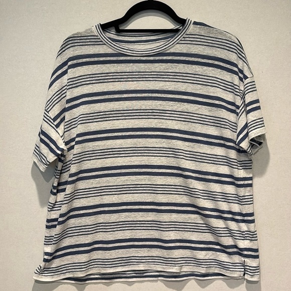 aerie Tops - Aerie - short sleeve crew neck t-shirt - size XS.  White with  baby blue stripes